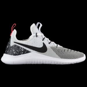 Women’s Nike Free TR 8 Running shoes
